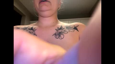 honeygirlox online show from October 2025 11:44:01 AM