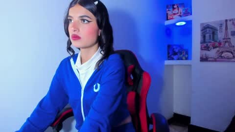 HONEY LUXE online show from April 2026 05:12:02 AM