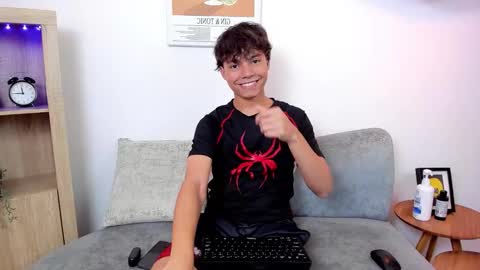 honeymoon_sariel online show from November 2025 08:24:02 PM