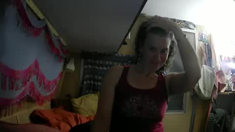 Snapshot of hoodoou chatting on February 2026 03:13:02 AM hoodoou online show from February 2026 03:13:02 AM