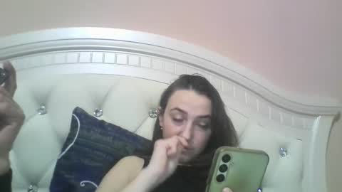 hootloove69 online show from February 2025 06:42:02 PM