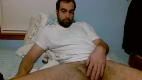 Snapshot of hornemike127 chatting on December 2024 10:44:02 PM hornemike127 online show from December 2024 10:44:02 PM