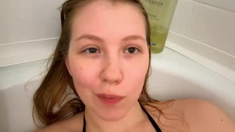 Audrey online show from March 2026 03:33:02 AM