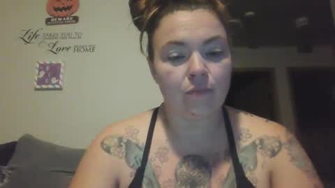 Snapshot of horneygirl88ddd chatting on October 2025 06:22:02 AM horneygirl88ddd online show from October 2025 06:22:02 AM