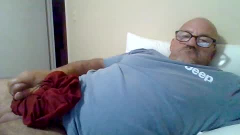 hensley online show from September 2025 08:08:01 PM