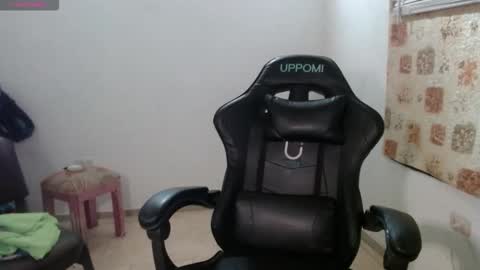 horny and daring online show from November 2025 12:44:01 AM