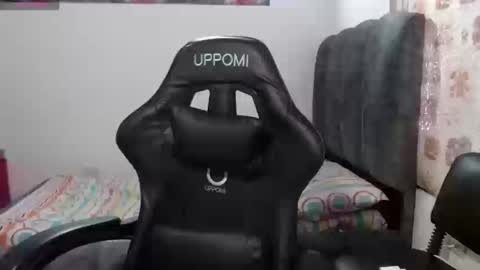 horny and daring online show from March 2026 02:22:02 PM