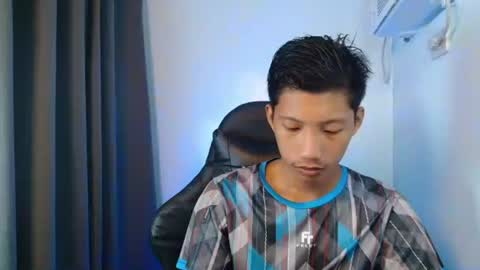 Snapshot of horny_asianmoreno chatting on September 2025 10:29:01 AM ROGER online show from September 2025 10:29:01 AM