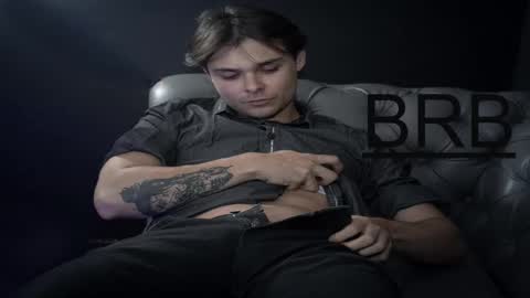 Snapshot of horny_boy08 chatting on November 2025 06:03:01 AM Jhulian online show from November 2025 06:03:01 AM