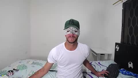 Snapshot of horny_dirty_bigcock chatting on November 2025 03:31:02 AM BoyHornyDirty online show from November 2025 03:31:02 AM