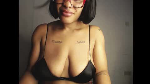 horny_ebonygirl_ online show from April 2026 05:43:02 AM