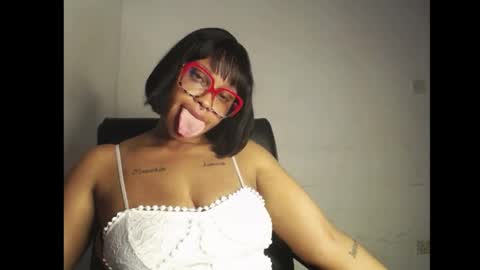 horny_ebonygirl_ online show from April 2026 06:54:02 PM