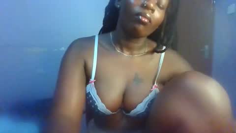 phanice online show from November 2025 05:43:01 AM