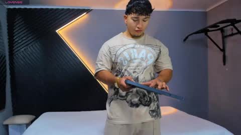 Snapshot of horny_nick18 chatting on May 2026 11:37:01 AM horny_nick18 online show from May 2026 11:37:01 AM