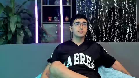 Snapshot of horny_twinks_guys chatting on June 2026 02:08:02 PM Alex and Camilo online show from June 2026 02:08:02 PM