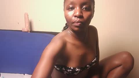 Snapshot of horny_wet_baby chatting on June 2026 03:56:02 AM Bellah online show from June 2026 03:56:02 AM