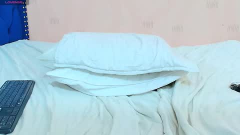 Khloe  online show from February 2025 03:41:02 PM