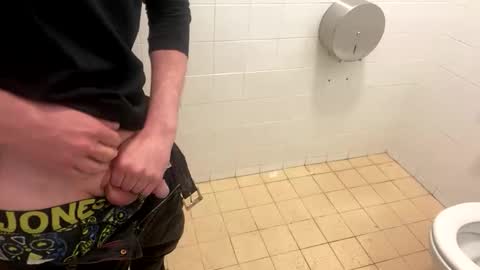 hornybicouple378 online show from March 2026 03:15:01 PM