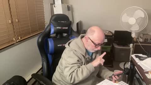 Snapshot of hornyeveryday24hours chatting on January 2025 04:54:01 AM Brett online show from January 2025 04:54:01 AM