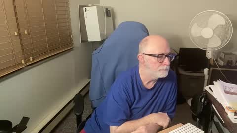 Snapshot of hornyeveryday24hours chatting on January 2025 11:18:02 PM Brett online show from January 2025 11:18:02 PM