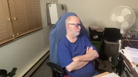 Snapshot of hornyeveryday24hours chatting on January 2025 02:20:02 AM Brett online show from January 2025 02:20:02 AM