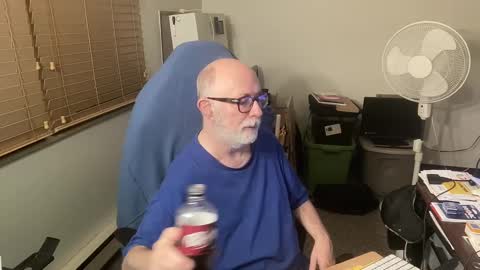 Snapshot of hornyeveryday24hours chatting on January 2025 02:06:01 AM Brett online show from January 2025 02:06:01 AM