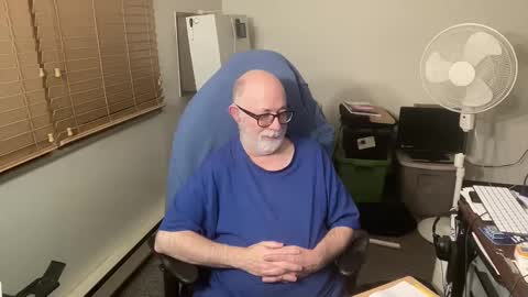 Snapshot of hornyeveryday24hours chatting on January 2025 05:09:01 AM Brett online show from January 2025 05:09:01 AM