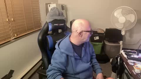 Snapshot of hornyeveryday24hours chatting on February 2025 05:16:01 AM Brett online show from February 2025 05:16:01 AM