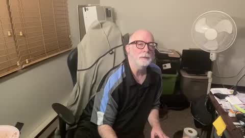 Snapshot of hornyeveryday24hours chatting on February 2025 02:03:02 AM Brett online show from February 2025 02:03:02 AM