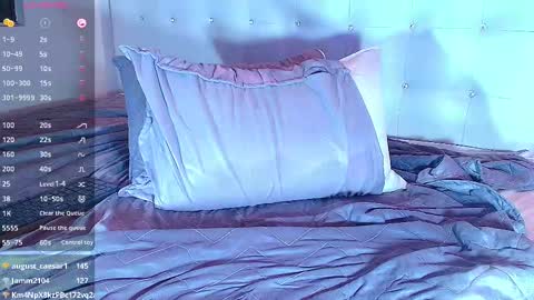 Snapshot of hornyhousekeeper_ chatting on February 2025 06:31:02 PM Valentina online show from February 2025 06:31:02 PM