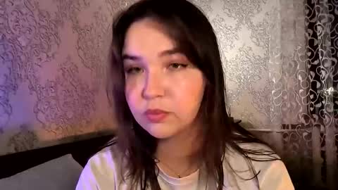 Alisa and Mike online show from November 2025 07:24:01 PM