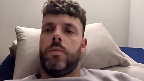 Hornypeter online show from October 2025 08:08:02 PM