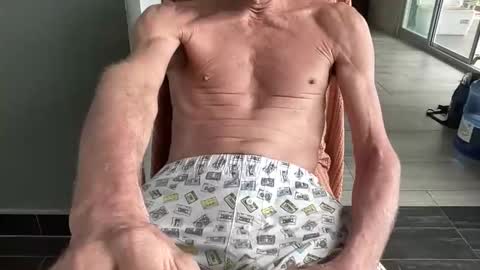 Hornyrippa online show from November 2025 03:10:02 AM