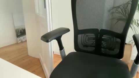 Snapshot of hornysteve_69 chatting on January 2026 10:06:02 AM Steve online show from January 2026 10:06:02 AM