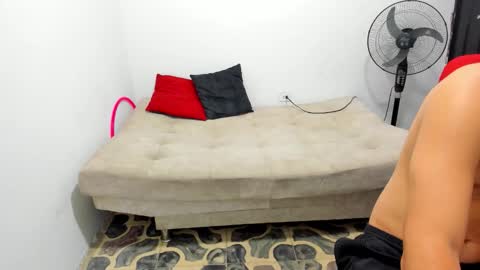 ronald and victoria online show from February 2026 06:31:01 AM