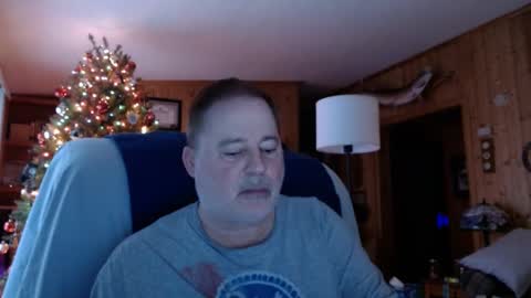 Snapshot of horsebigballs chatting on January 2025 10:18:01 PM horsebigballs online show from January 2025 10:18:01 PM