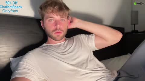 Edward aka Wolf online show from September 2025 08:08:02 PM