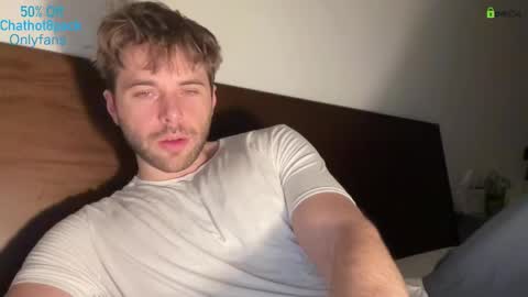 Edward aka Wolf online show from February 2026 10:07:01 PM