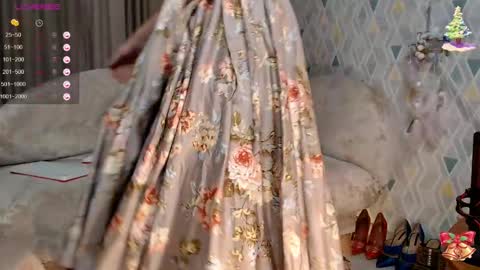 Snapshot of hot_best_lovers_ chatting on December 2024 10:07:02 PM Liza online show from December 2024 10:07:02 PM