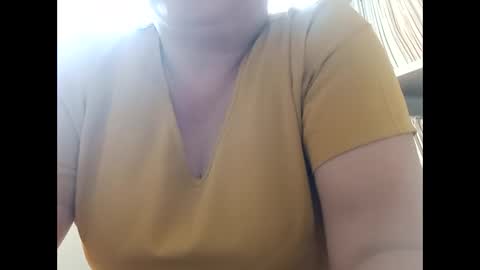 Snapshot of hot_boobs21 chatting on January 2025 04:39:02 AM hot_boobs21 online show from January 2025 04:39:02 AM
