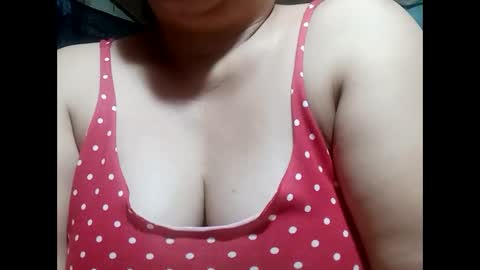 Snapshot of hot_boobs21 chatting on March 2025 11:50:01 AM hot_boobs21 online show from March 2025 11:50:01 AM
