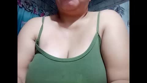 Snapshot of hot_boobs21 chatting on October 2025 09:02:01 PM hot_boobs21 online show from October 2025 09:02:01 PM