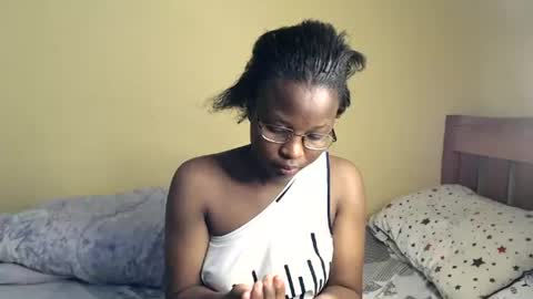 Snapshot of hot_candy2 chatting on July 2026 03:31:02 AM Candy online show from July 2026 03:31:02 AM