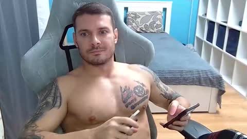 hot_cap_77 online show from November 2025 05:12:02 PM