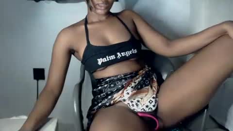 sonia  mis choco online show from April 2026 07:44:01 AM
