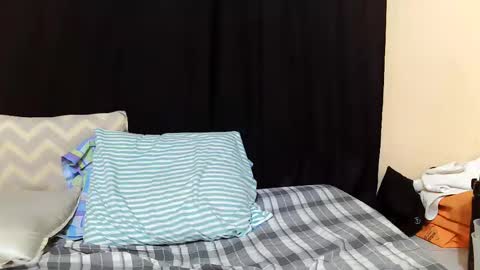 Milly online show from November 2025 06:29:01 PM