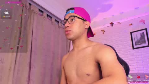 hot_dreams_x online show from February 2025 10:48:02 AM