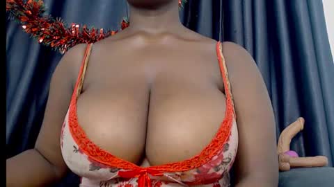 Vivian  online show from October 2025 09:42:01 AM
