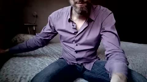 Daddy online show from April 2026 06:31:01 PM