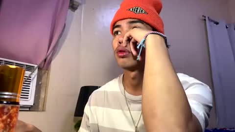 Snapshot of hot_kianxx chatting on May 2026 09:36:02 AM hot_kianxx online show from May 2026 09:36:02 AM